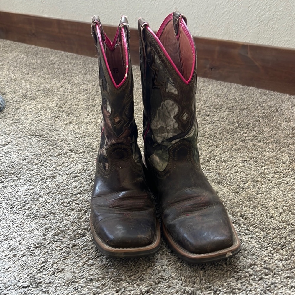Ariat square toe boots